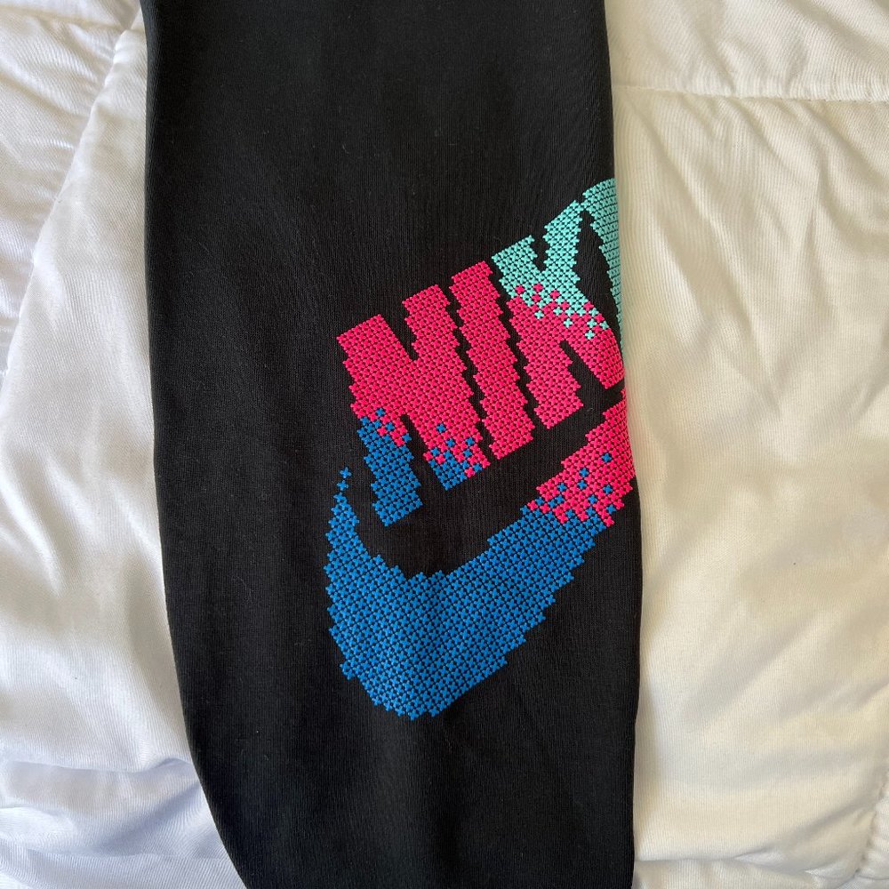Nike Capri workout pants Size 1X